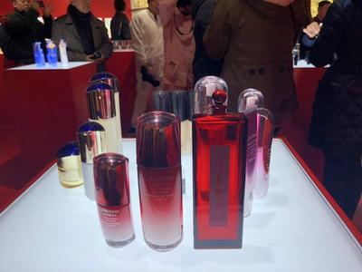 資生堂在華經(jīng)營(yíng)風(fēng)格調(diào)整，國(guó)內(nèi)旅游新趨勢(shì)下的品牌重塑之路